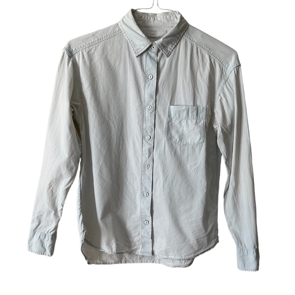 Uniqlo Women’s Pale Blue Casual Dress Shirt Small
